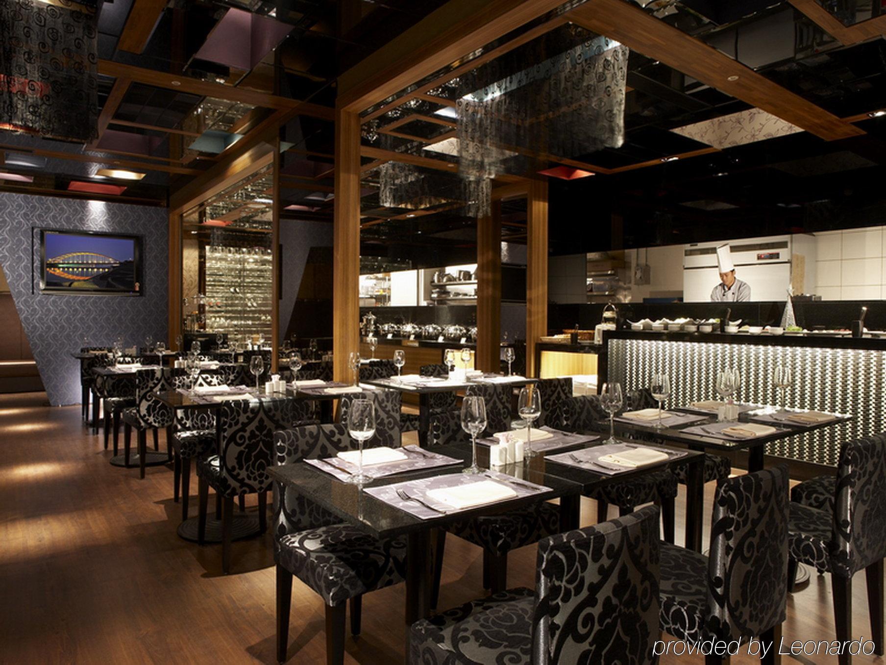 Hotel Sense Taipei Restoran gambar