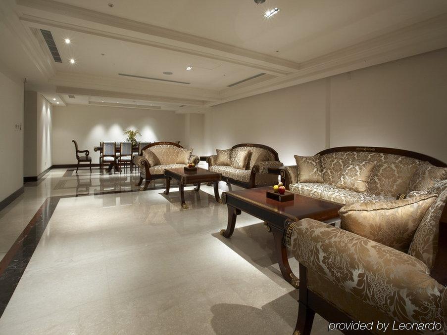 Hotel Sense Taipei Dalaman gambar