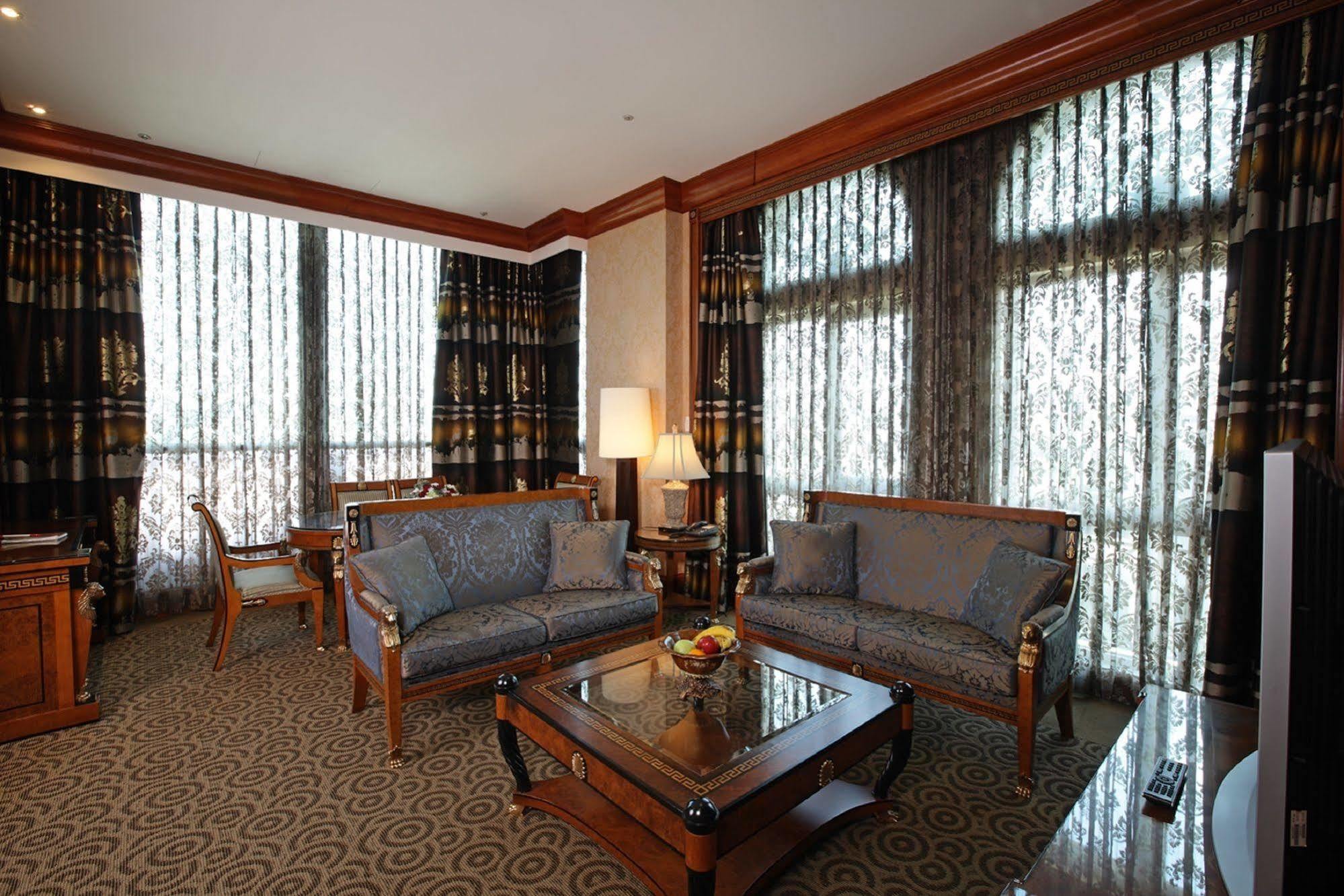 Hotel Sense Taipei Luaran gambar