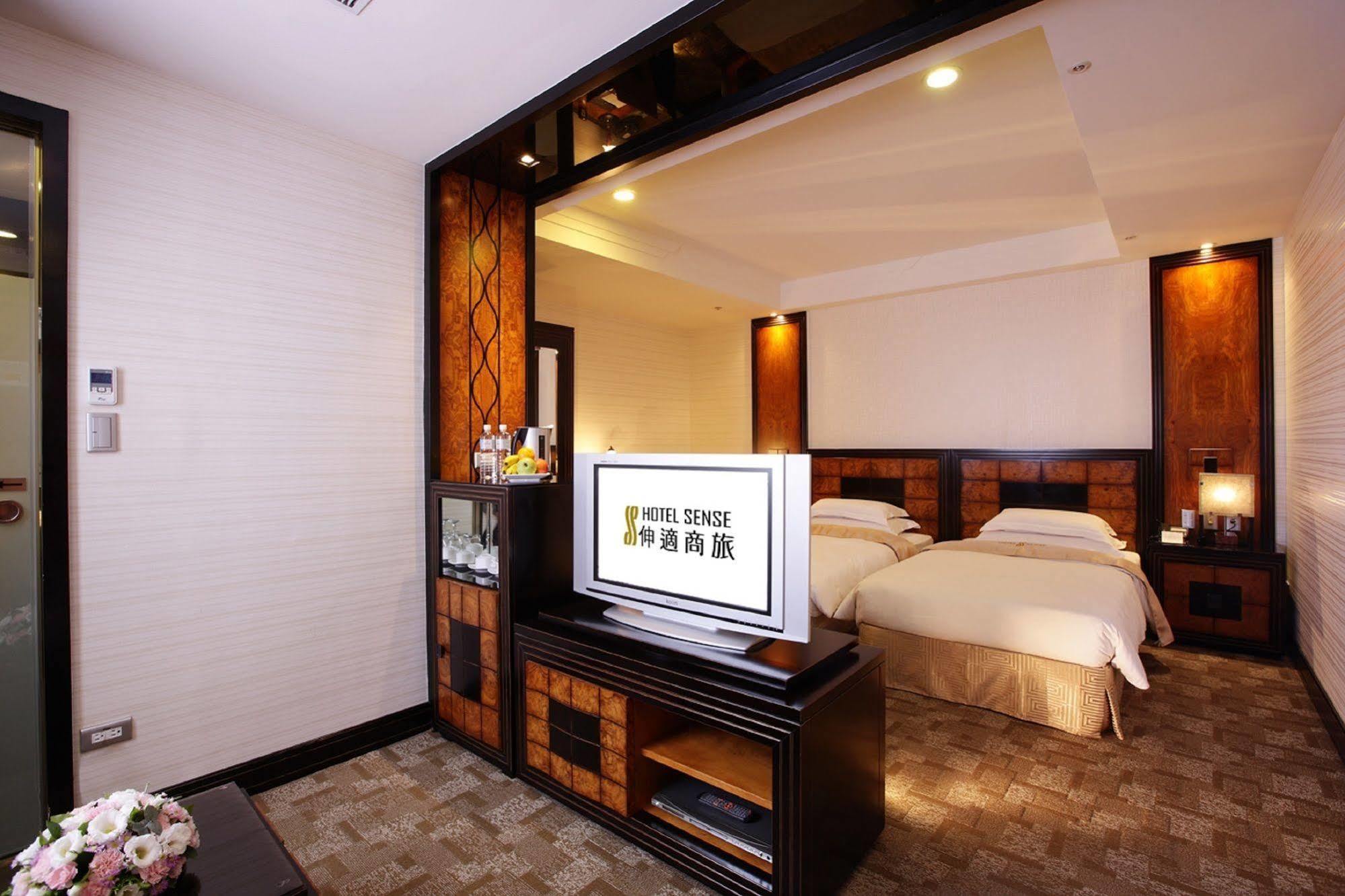 Hotel Sense Taipei Luaran gambar